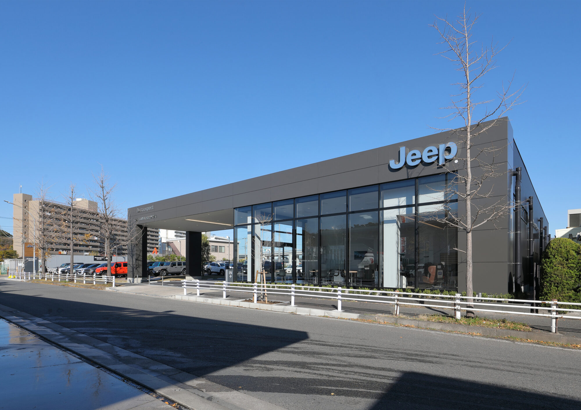 Jeep Yokohama Minatomirai Workshop/Autoexpert Center